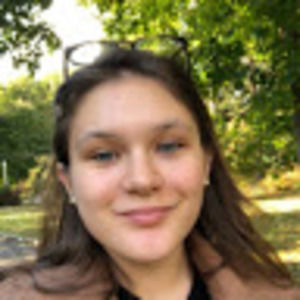 Meet your Posher, Louisa